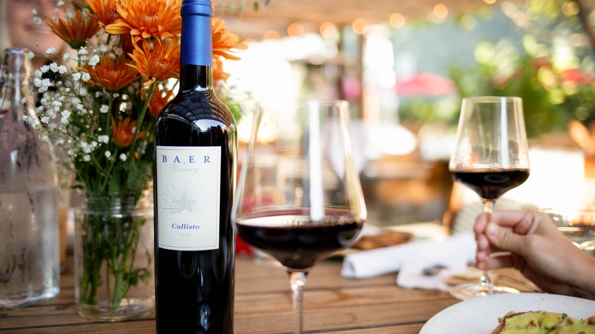 baerwinery's tweet photo. Treat your family and friends' palates to elegant, Washington wine this holiday season. We have everything from current favorites and library wines to special collections. https://t.co/2XDSetKKAD #baerwinery #giftofbaerwinery #librarywines #specialcollections #holidays #wawine https://t.co/AUyx3KlG9L