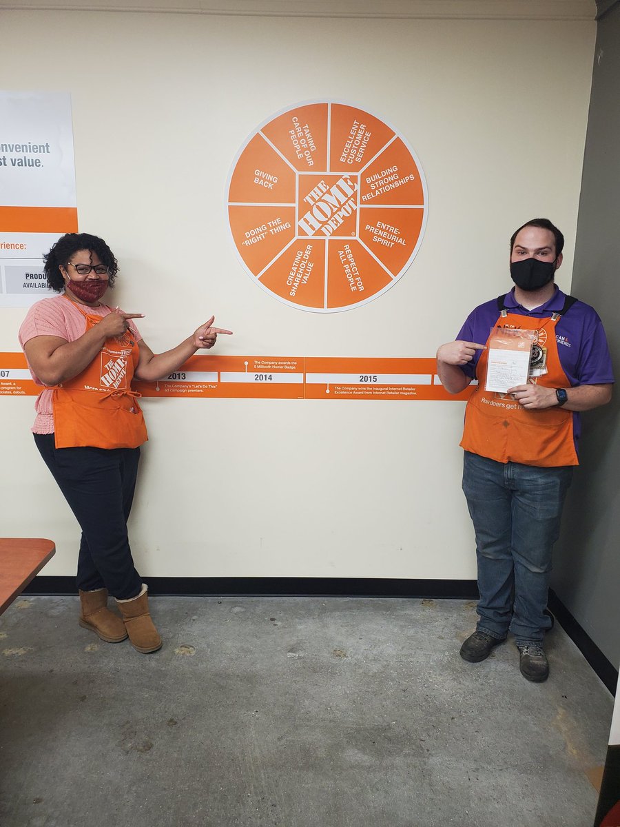 Kimberley N. (@kimberley1602) on Twitter photo Recognizing Nick D23 for being awesome.. great team work!!! @AdamTheDHRM @skfroude <a href="/phil_pisani/">Phil Pisani</a> <a href="/LeipoldMatt/">MattLeipold</a> #d164theorangestandard Recognizing Nick D23 for being awesome.. great team work!!! @AdamTheDHRM @skfroude <a href="/phil_pisani/">Phil Pisani</a> <a href="/LeipoldMatt/">MattLeipold</a> #d164theorangestandard