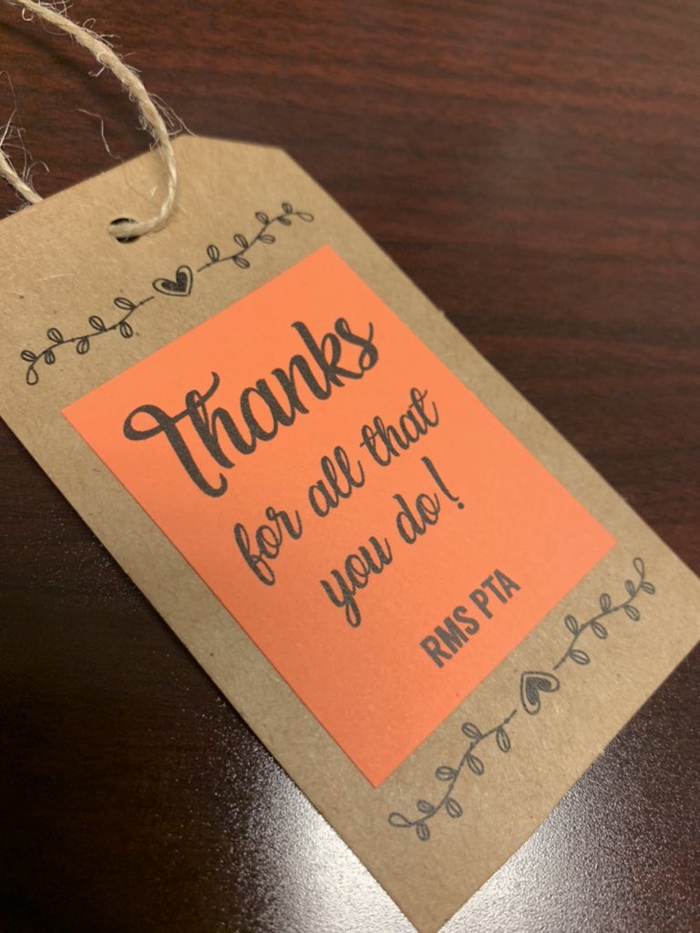 Thank YOU Redland MS PTA for dropping off lunch! Staggered arrivals of 28 staff who were masked and social distanced to pick up a wonderful to-go lunch with smiles in their eyes. #BulldogPride #Thankful