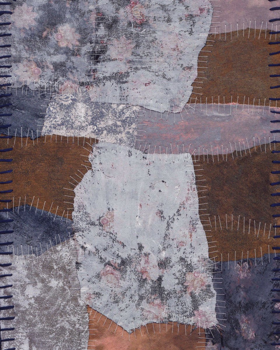 JoannaHartist's tweet photo. Painted fabric textures 2 

..

#workinprogress #painttextures #stitchedart #textileart #rawtexture #abstractpainting #experimentalart #patchwork #patchworkquilt #paintedfabric #earthytones #expressivepainting #stitchedpaintings #grungetexture #texturedart https://t.co/fs9liXd9Bd