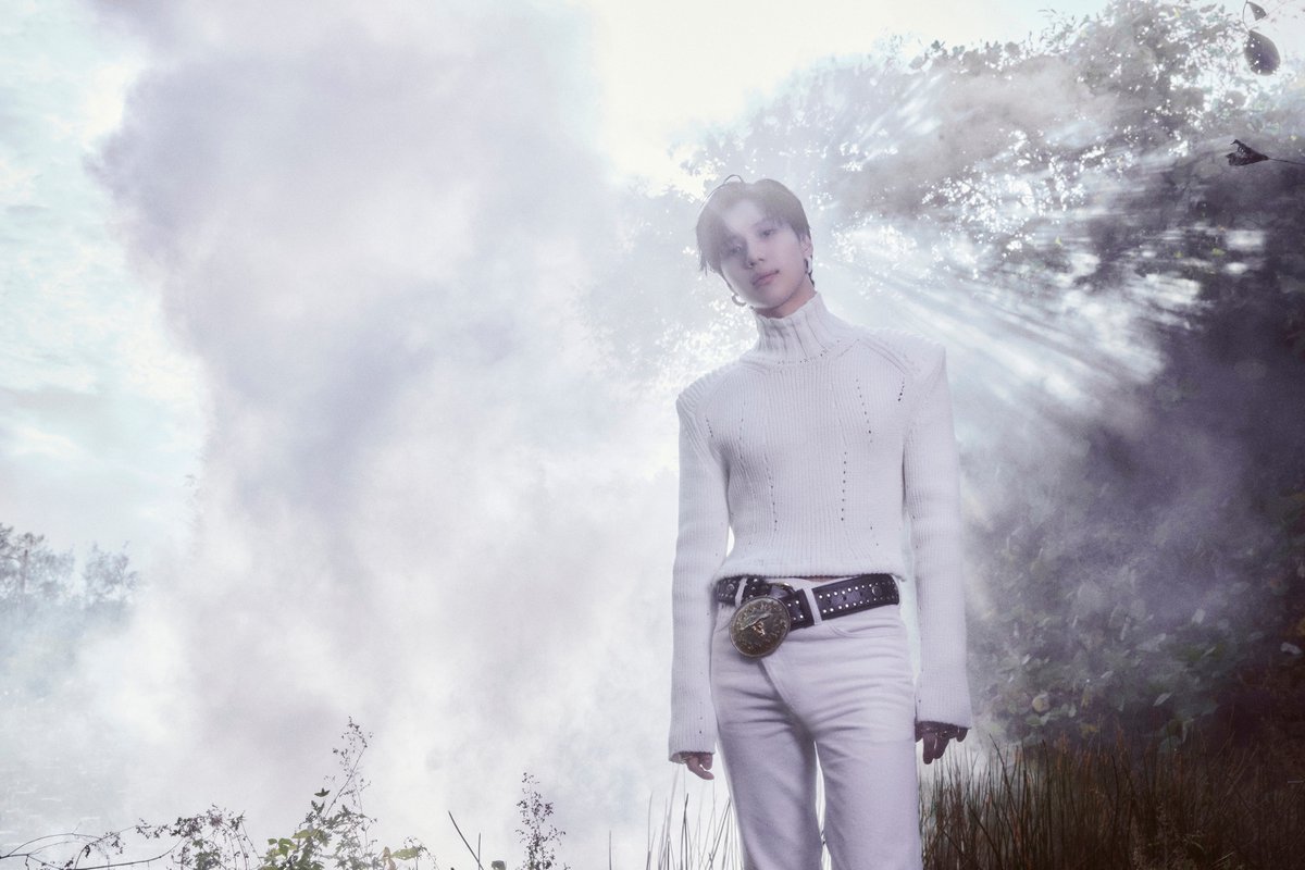 Never Gonna Dance Again : Act 2 has reached #1 on the Worldwide iTunes Album Chart.

<a href="/SHINee/">SHINee</a> #TAEMIN #태민