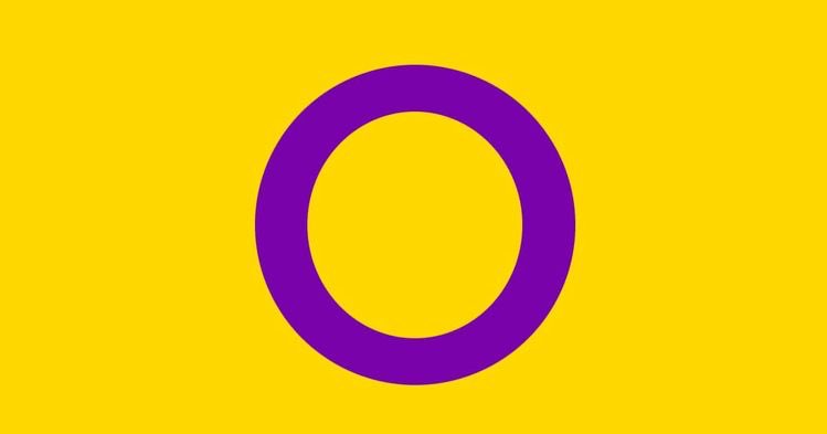 ¿Qué onda la #intersexualidad? 🤔 
Desde “tercer sexo” o “aberraciones genéticas”, fueron muchos los términos estigmatizantes, mitos y prejuicios sobre los que se construyó la patologización hacia los cuerpos intersex. 
Abrimos #hilo con las claves para entender en qué consiste👇🏼