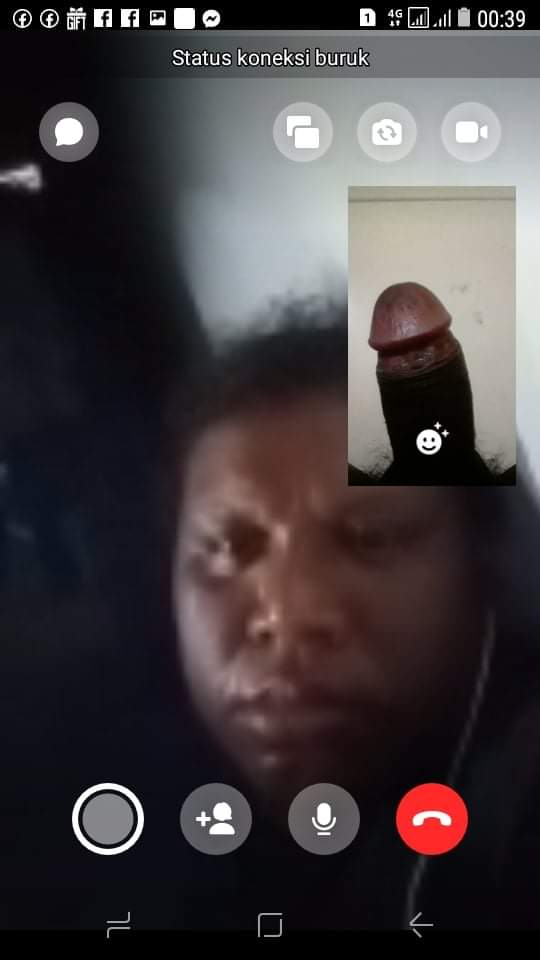 Roxy Wakur (@roxywakur) on Twitter photo 