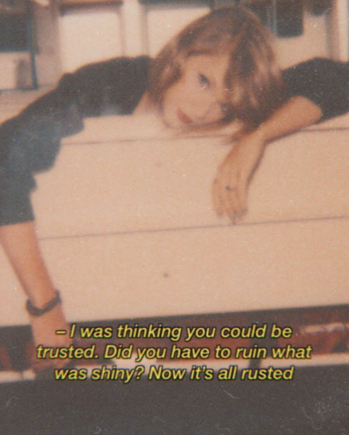 Bad blood 11th house: friendships and communities, groups. Pluto and Mars both here in Scorpio could mean distrustful friendships, conflicts, jealousy and power struggles. She was also the ‘leader’ of her ‘girl squad’.