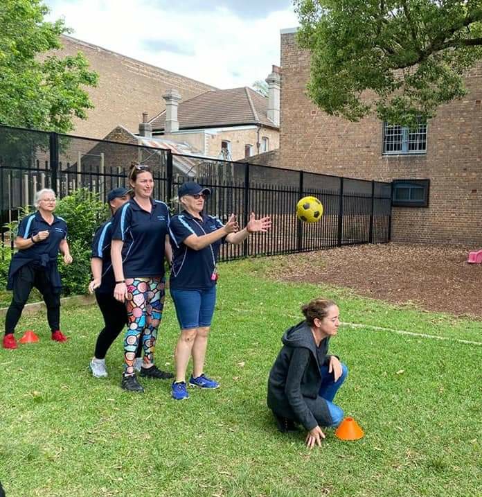 michellelgomes's tweet image. #bridgeroadschool #engagingstudents #lovewhereyoulearn #lovewhereyouwork teacher vs students challenge day
Everyone had fun