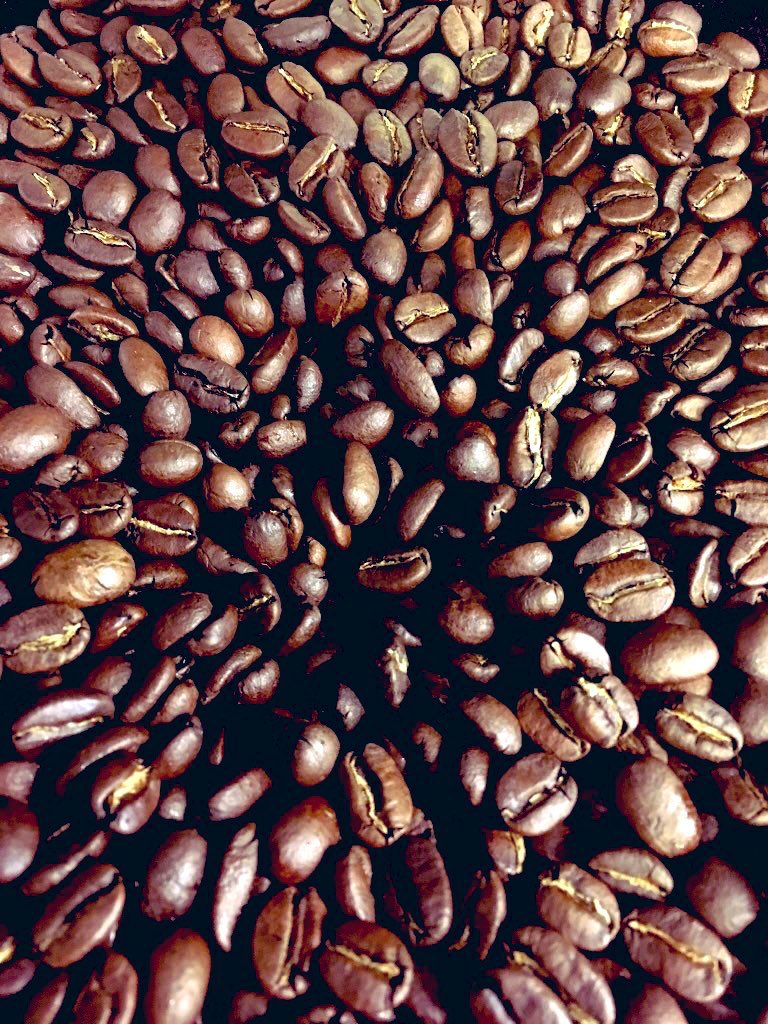 mertynabbot's tweet photo. More generosity from our lovely customers today, with our #OnTheShelf #PayitforwardMon initiative! Please don’t be afraid to ask if we’ve a coffee or sandwich on the shelf? We don’t judge! If you’ve found yourself struggling at the moment please call in! ☎️ Ahead if you prefer! https://t.co/clZHokzLU0