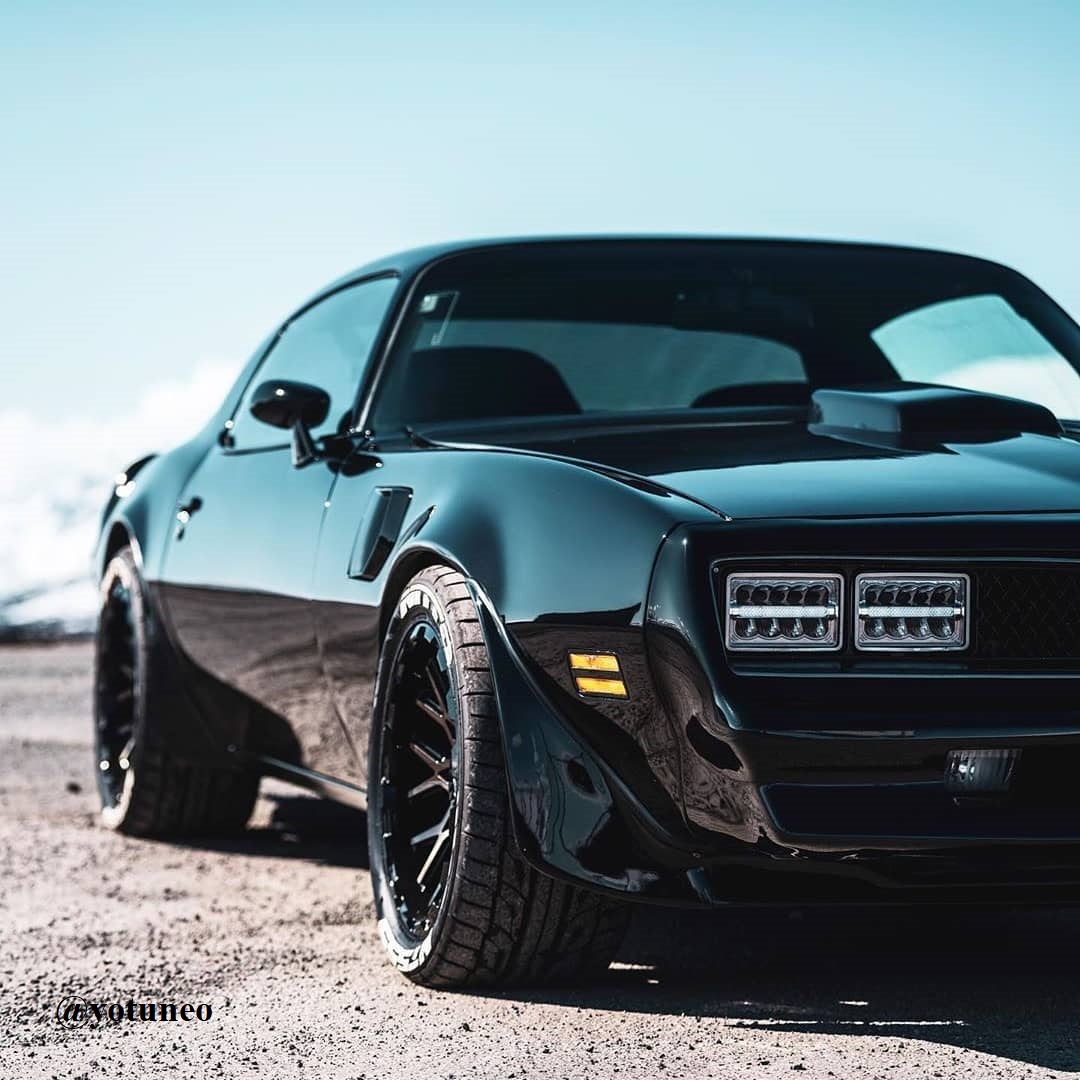 yotuneo's tweet photo. Firebird fire fire π₯π₯π₯
#pontiac #firebird #americancar #v8 #omg #gasolina #bigblock #race #dreamcar #exoticcar #coupe #black #oldschool #carporn #crazycar #nicecar #carlover #carfan #fascar #carlifestyle #steling #custom #racing #tuning #swap #drift #hoonigan #style #yotuneo https://t.co/NfD3SRkf8h