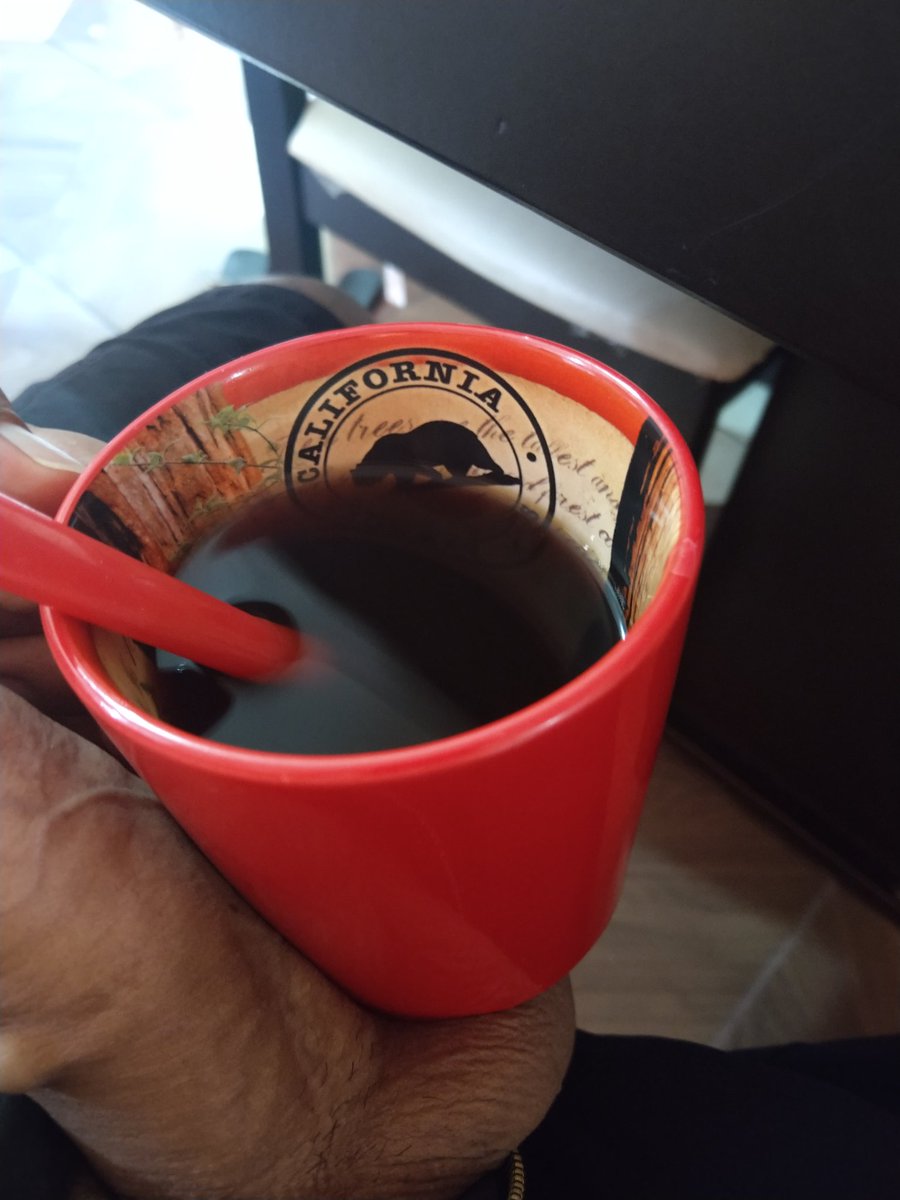 cholovta's tweet photo. sera muy tarde para  un cafe ? https://t.co/wGcTH9ZZMu