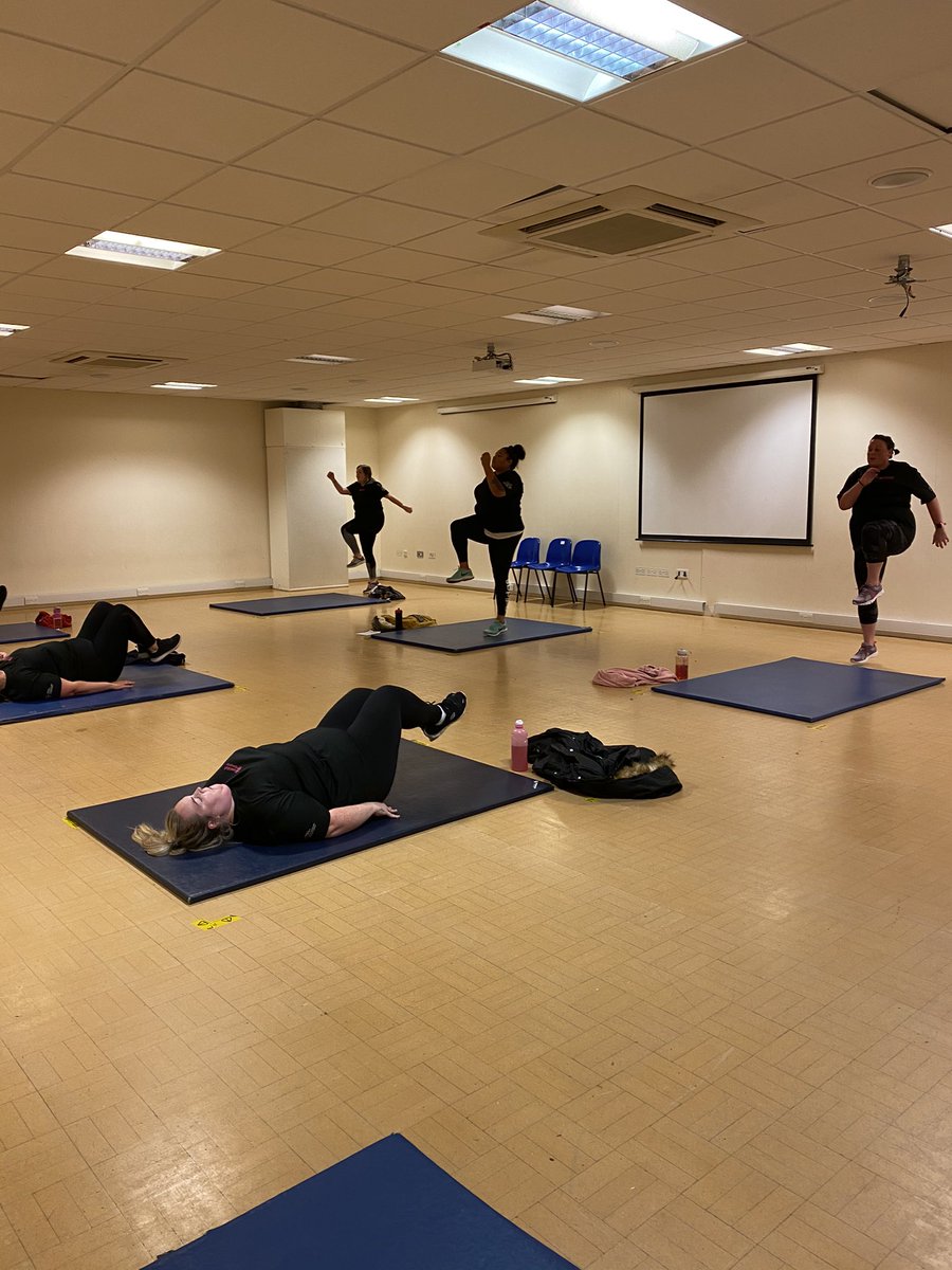Ifyougo_Igo's tweet photo. Fantastic session with the Ifyougoigo ladies tonight, it was brilliant to introduce them to the wonderful Megan... our new women and girls officer!! 🌟 #Ifyougoigo #WeStandWithTLT #SaveLeisure https://t.co/WhIqjnzXq3