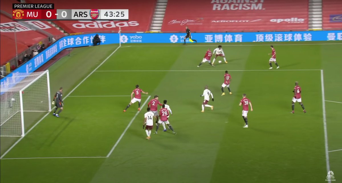 went back to the Arsenal match and my favorite thing about this from Lindelof is how clearly aware of Saka he is yet how helpless he is to actually defend the ball for him