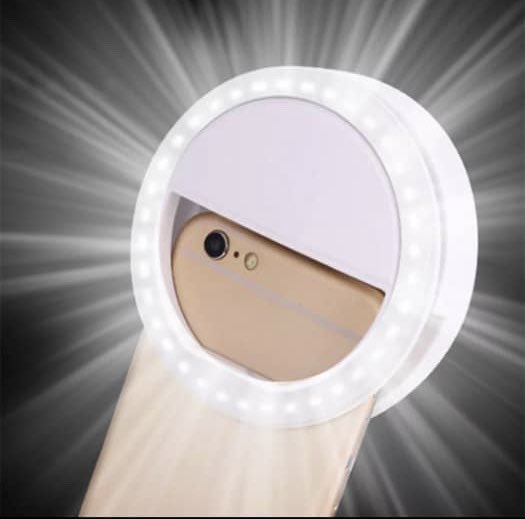 forewa4's tweet photo. You donโt need to wait till you see a big ring light before you take picture or wait for the sun to shine to glow. With the portable LED you can take your picture anywhere, anytime
The price is 1,200 available in wholesale and retail.
#talktoHG2 #Westyde #socrazy SemoDangote https://t.co/XUtUpRPSZR