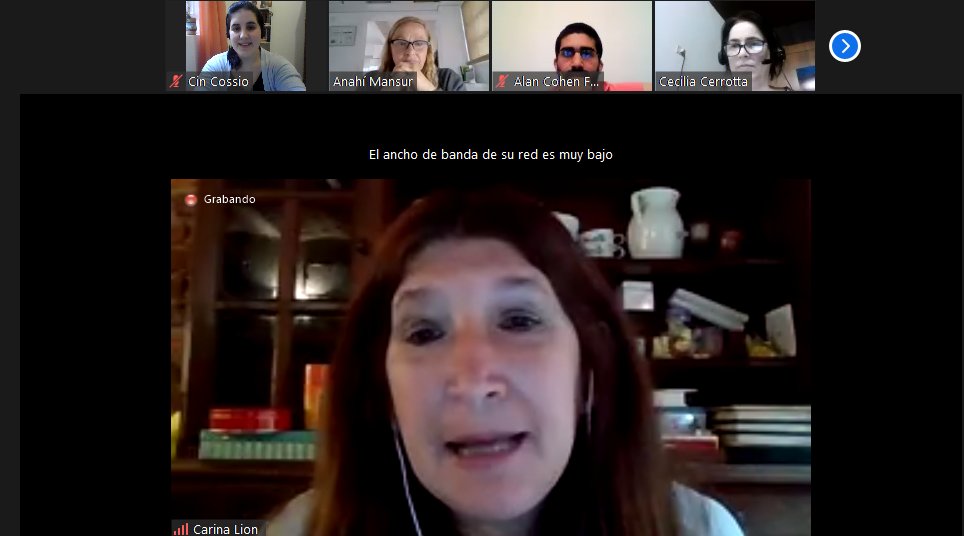 CinNube's tweet photo. Hoy les estudiantes de #EaDyV preguntan @carinalion nos habla de #locomunicacional #lopedagogico establecer reglas conversacionales, claridad didáctica "enseñar por escrito en la EaD" @ani_mansur @CeciliaCerrotta @GWaisgold @lapepitaritual @m_mirianga https://t.co/cKt59pFmoX