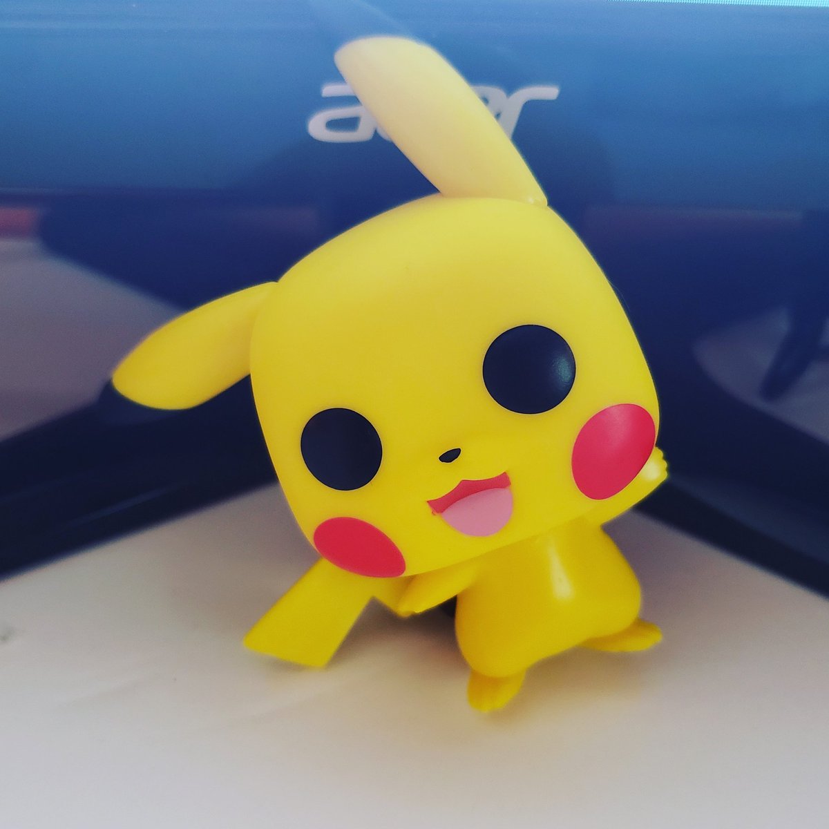 pokemonreveals's tweet photo. **NEW** Pokemon Card set based on Pikachu! Pika Pika
#Pikachu #Pokemoncards #Funko #FunkoPop #Funkoverse #Pokemonfunko #Pokemonpop #newcards #tcg #TCGコネクト #pokemonvideo #pokemonopening #PokemonSwordShield #pokemoncontent #vividvoltage #Figures #rarecards #newyoutubevideo https://t.co/rvucga8XqV