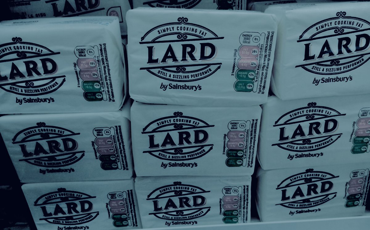 Exsugarbabe's tweet photo. The #Winterbrides are were promised love, duty and glamour but all they have is #Lard, are they seeing through #Hatefield https://t.co/4csj2ndL1o
