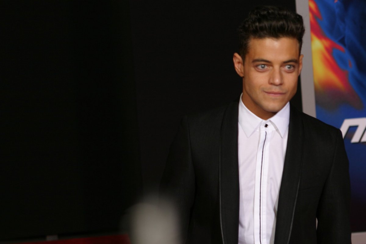 Rami Malek Aaron Paul Ramon Rodriguez Scott Mescudi And Harrison Gilbertson The Guys From The Movie Need Good Looking Men Need For Speed Movie Movie Stars