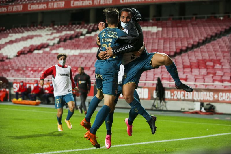 PRIMEIRA LIGA Benfica 2-3 BragaA very well-balanced match that saw some incredible shot stopping from Matheus and clinical finishing from Iuri Medeiros and Francisco Moura to secure victory for the away side.