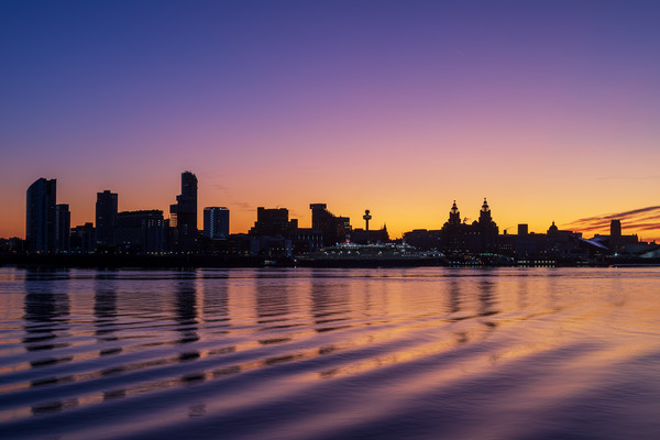 Great news for Graham on selling #LiverpoolSunrise #FramedMountedPrint of shop.photo4me.com/812262/framed-…