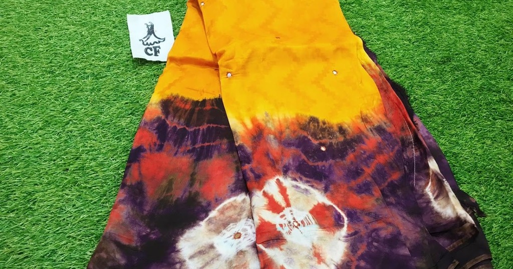 citifashions's tweet photo. uppada leharia patta sarees | Pure uppada leharia patta sarees with mirror work and Contrast shibori blouse with border | CF Sarees | CF Brand | City Fashions

Pure uppada leharia  patta  sarees with mirror work and Contrast shibori  blouse with border 

uppada leharia  patt… https://t.co/druJTdlpkr