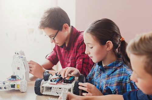 ologicinc's tweet image. It's great to see how robotics inspires students to learn more STEM through an exciting category of technology! buff.ly/3jREtGw
#roboticsengineering #roboticsdesign #engineering