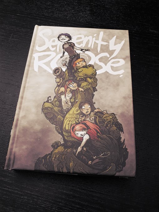 ?WOW! Look at this massive GAWGEOUS book I bought from @essrose's shop! Just as soon as I tore it outta packaging it transformed my bookshelf into the BEST in the world. Jelly? Fix your shelf by getting a copy here:  https://t.co/j1VEfJhpxi 
