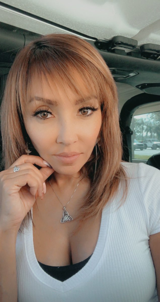 cathynyc's tweet photo. All eyes on me... 👀 #ConfidenceIsSexy #GrownWoman #FeelingBlessed #BlessUp #SpreadLove #GodIsGood https://t.co/4qtgWAOaZW