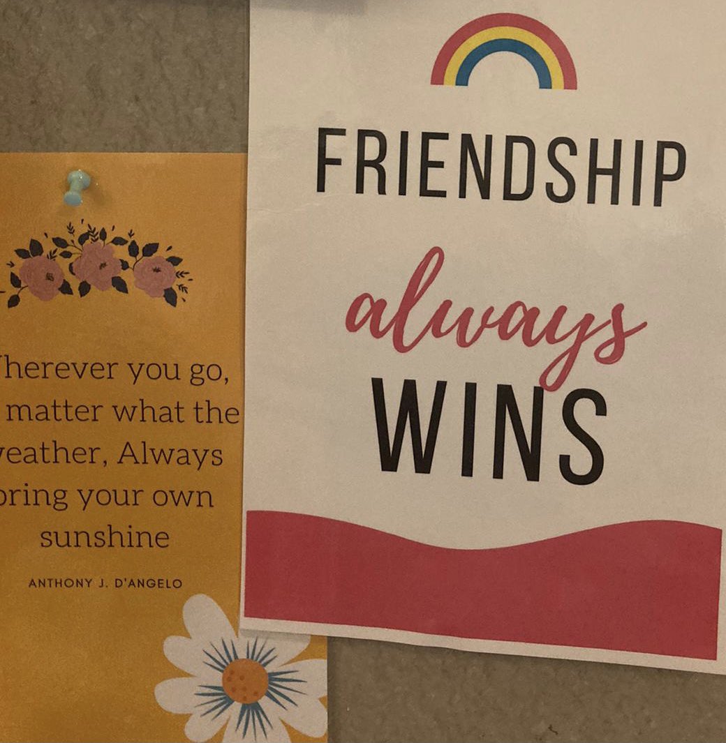 stories_rainbow's tweet photo. My son sent me this rainbow today & how true it is. Friendship does indeed always win! If you haven’t heard from someone in a while, drop them a line, pick up the phone. I can promise you’ll make their day!
#lockdownrainbow #friendship #friends #remainhopeful #stayhomeifyoucan https://t.co/p80xuV3g2O