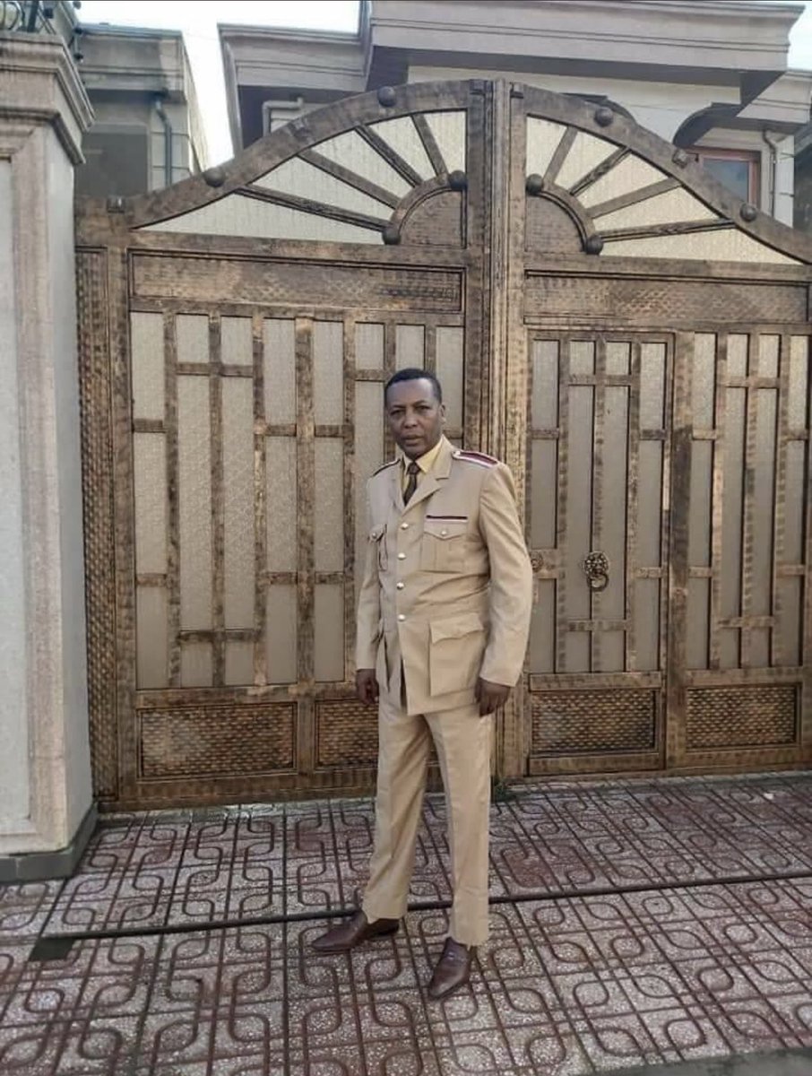 awolallo's tweet photo. Dr. Hussein Kedir, an academic and member of the Oromo Federalist Congress (OFC), is one of the victims of Abiy Ahmed’s war against the Oromo. Authorities moved him from Agarfa town where he was jailed on Friday and his family do not know his whereabouts. https://t.co/MZNyMgiBjj