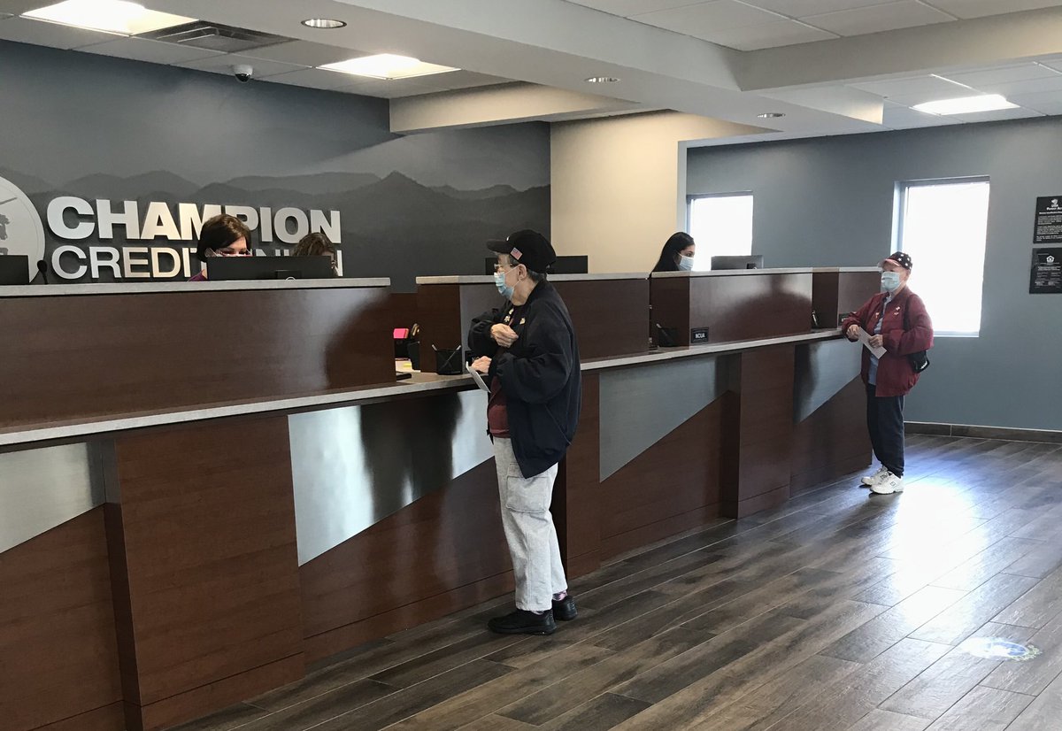 Today we spent the day celebrating the opening of our new Hendersonville office on Four Seasons Boulevard! Stop by and say hello to our team!  

Help us celebrate! Visit bit.ly/GrandOpeningCo… to enter to win one of four $150 gift cards! #ChampionCU #NowOpen #GrandOpeningContest