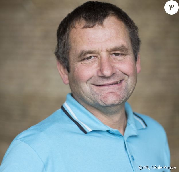 jeepye's tweet photo. Il a un peu vieilli pierre Perret, non ? #adp2020 https://t.co/WGtkCm19Lx