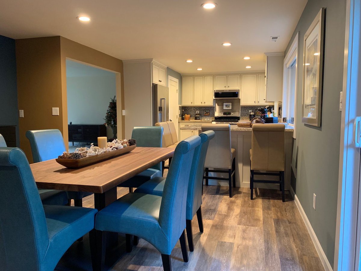 cbdremodels's tweet photo. Contact us if you’re ready to transform your space.
#homeremodeling #generalcontractor #designbuild #artisticcontractor #remodelcontractor #creativedesign #Issaquah #Bellevue #Sammamish #Redmond #FallCity #renovation #redesign #customhomeremodel https://t.co/WCdj2vW4pU