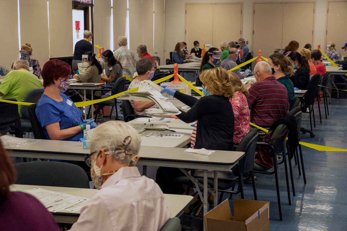 MaricopaVote's tweet photo. It's official. We completed our hand count audit and had a 100% match! Thank you to all 3 Maricopa County political parties, who appointed members to participate! https://t.co/JhBcPYWhY3