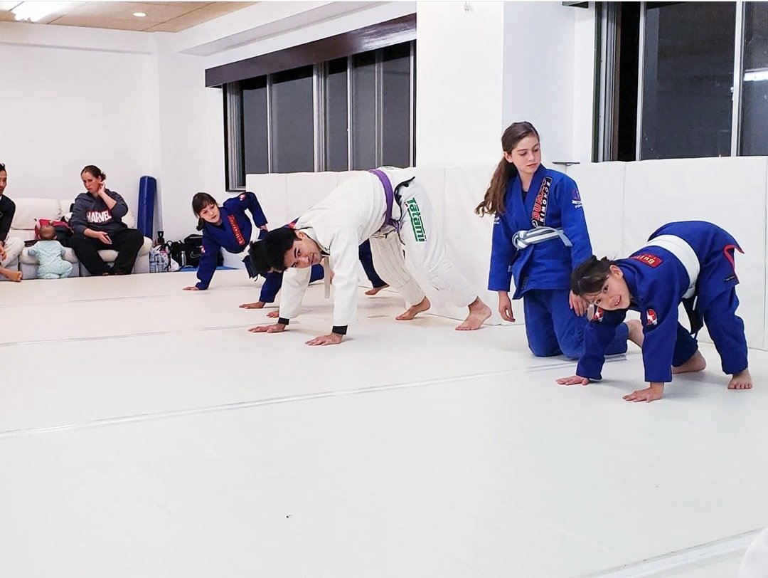 overlimitbjj's tweet photo. #本庄市
#上里町
#埼玉
#深谷市
#ブラジリアン柔術
https://t.co/GPqcJXN9OQ 

本庄駅から徒歩２分かかります
オーバーリミット本庄
〒367-0051 埼玉県本庄市本庄１丁目１−２ 
もとまちハイツ201 https://t.co/ajssc24UUb