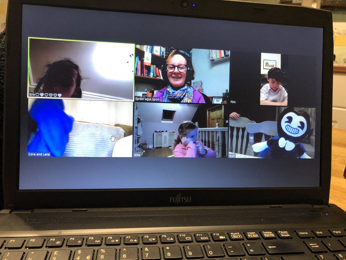 WSKidsClub's tweet photo. A very fun Monday evening of workshops. Really exciting using @Aldi_Ireland Christmas ad for creative writing ideas. Watch this space for more involvement with #KevinTheCarrot 🎄🎄 Gona be some fun writing ahead ✍️ #creativefun #creativewriting #characters #stories #wordingfun https://t.co/QapoODikfX
