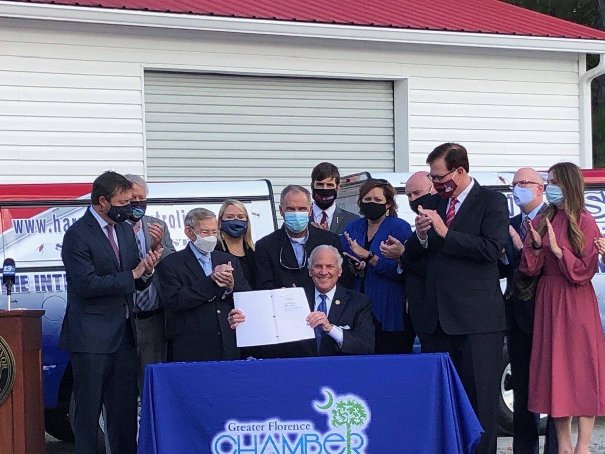 HBAofSC's tweet photo. Thank you to Governor McMaster for signing H.4431, the South Carolina Business License Tax Standardization Act, today in Effingham, SC.  Reforming business license taxes was a top priority for The Homebuilders Association of South Carolina in 2020 and over the last decade. https://t.co/p8sEj3XIrb