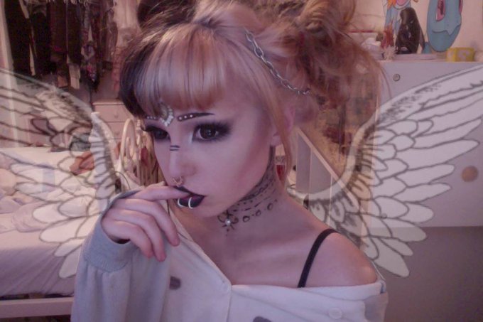 bruh, i cant believe this was me at 15 ahahaha https://t.co/NFGYaA95rE