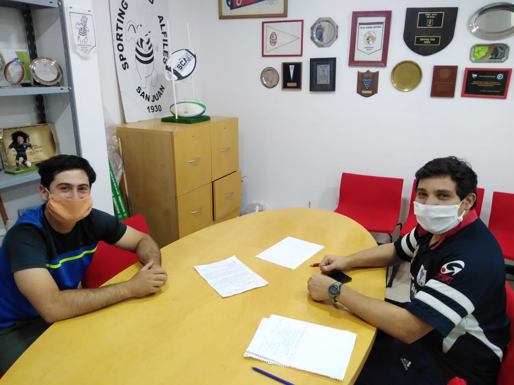 SCAlfiles's tweet photo. Se realizó el primer examen postural a los juveniles del SCA, con el objetivo de evaluarlos y concientizar sobre la postura no solo para la actividad deportiva si no también para las actividades en casa. Gracias a la colaboración del Lic. Fernando Sosa y el PF Fernando Dufay. https://t.co/nz1nMQftkm