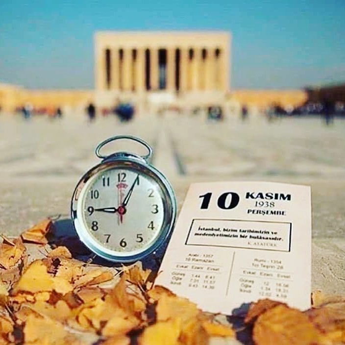 Evrenvrl's tweet photo. #10Kasim1938 #Kasım #Atamİzindeyiz #ATATURK https://t.co/hPCU5JNZ14