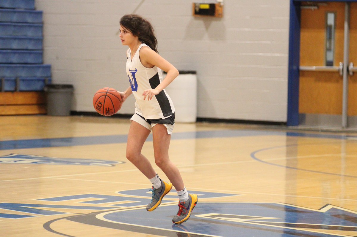 ByNoahTaylor's tweet photo. 📸 Jellico hoops
@lafollettepress https://t.co/I57OOO3NG1
