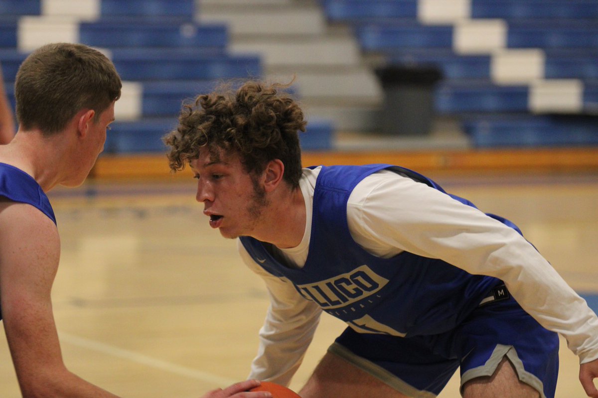 ByNoahTaylor's tweet photo. 📸 Jellico hoops
@lafollettepress https://t.co/I57OOO3NG1