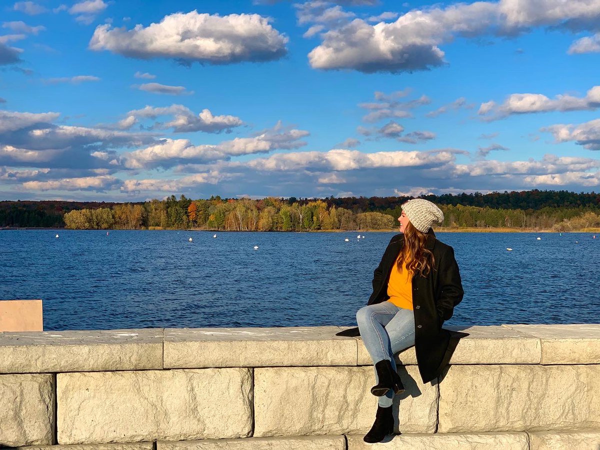 NicoleSimmerman's tweet photo. Just walking around with my head in the clouds 🌤 https://t.co/wrPzkiZOJG
