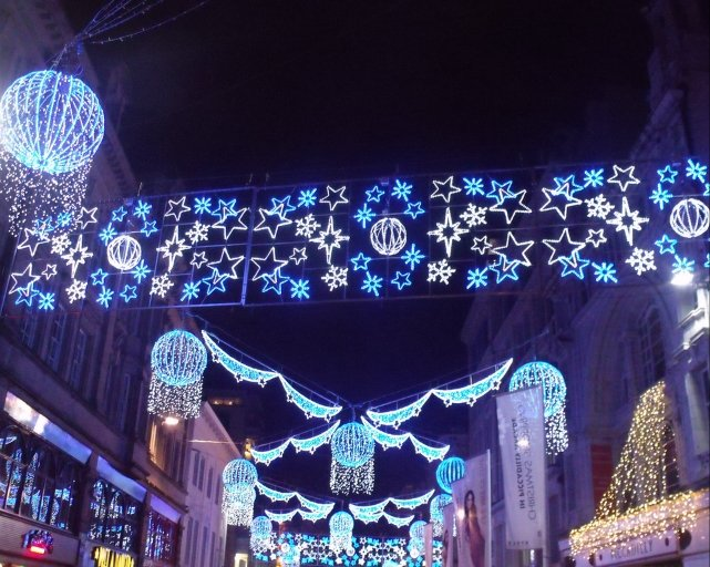 Ever wondered how much money towns &amp; cities spend on Christmas lights and decorations?

Wonder no more. 

I've created the 2020 Christmas lights &amp; decorations expenditure report 🎄