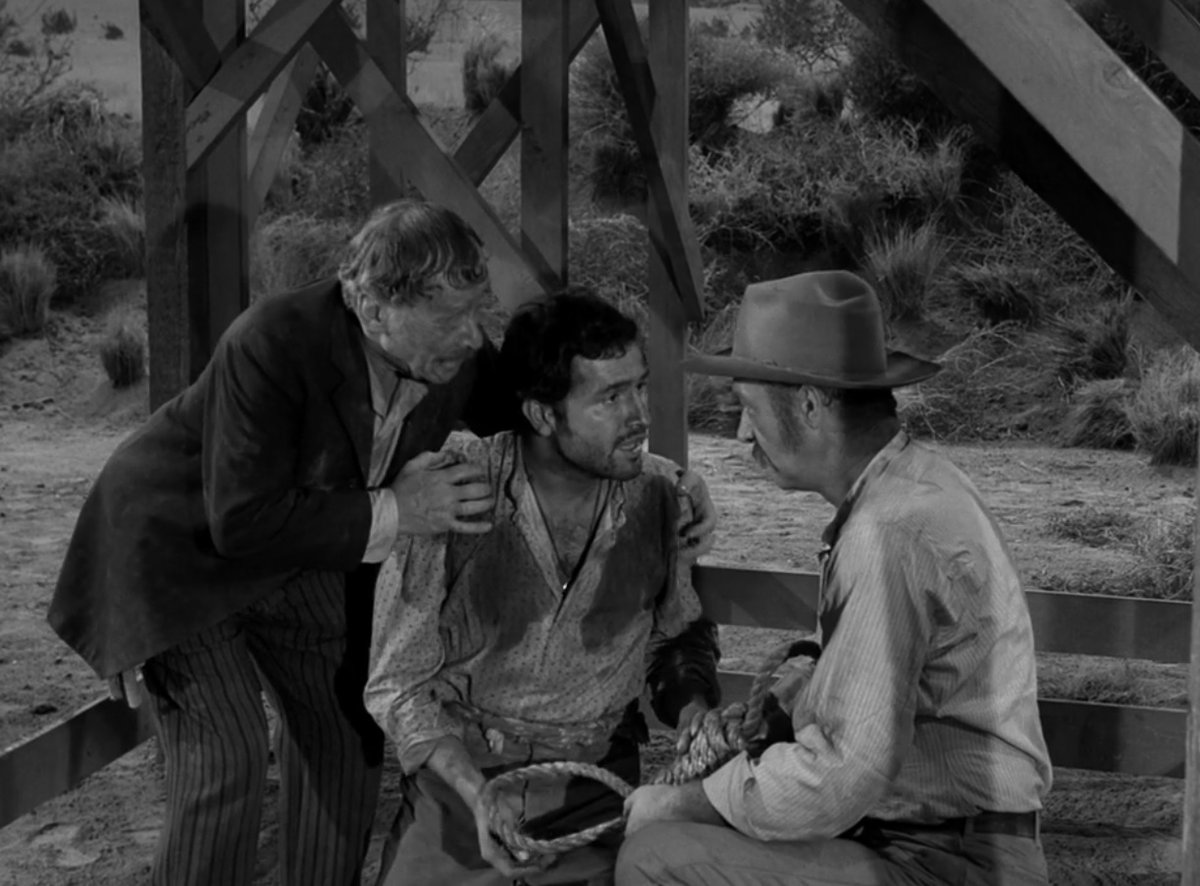 TheNightGallery's tweet photo. "In any quest for magic, first check the human heart. For inside this deep place, there's a wizardry that costs more than gold."
#ZoneOutros #S2E12
Twilight Zone's "Dust" by Rod Serling stars John Larch, Thomas Gomez, and Vladimir Sokoloff. https://t.co/ET4whyHLI8