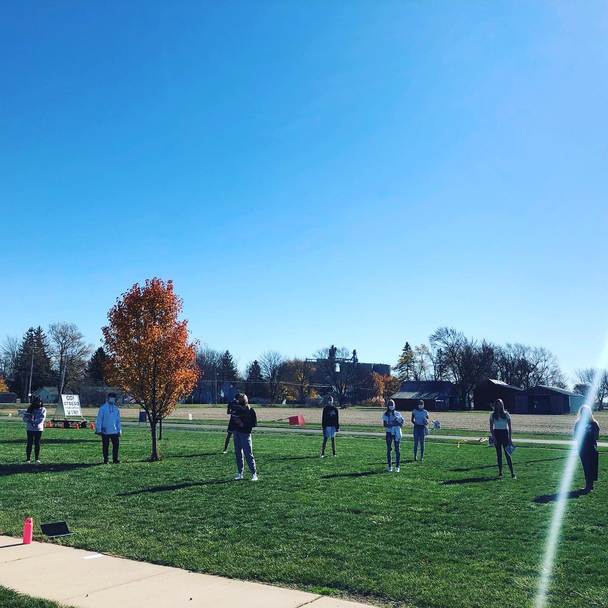 TeenTeacherLA's tweet photo. This afternoon, I took my freshmen outdoors for some fresh air and vitamin D. Today’s record-shattering high temperature and endless blue sky made for the ideal outdoor writing lab. ☀️#KruppELA #HonorsEnglish9Krupp #OtsegoKnights #GorgeousDay #RecordHighTemperature #NWOhioWeather https://t.co/x1alLpA4vW