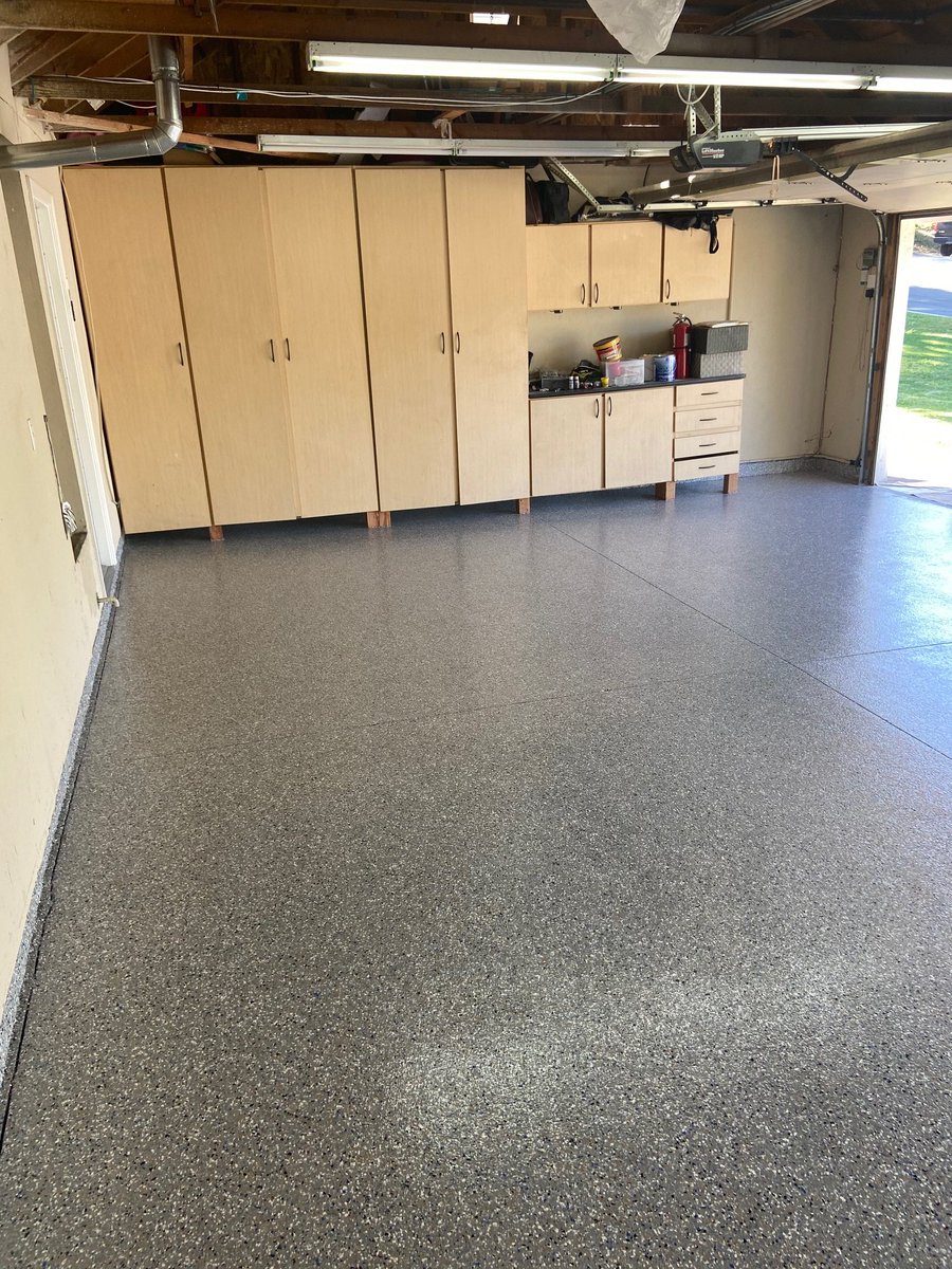 1Floors's tweet photo. ππ§ Color: Earth with Cobalt Blue ππ§
https://t.co/cuQU0tynT3
#garagefloors1day #garageflooring #epoxyflooring #commercialepoxyflooring #residentialepoxyflooring #GF1D #garagefloors #epoxygaragefloors #epoxy #epoxyresin #garagecoatings #garageremodel #homeremodel #remodel https://t.co/VZexBYKisX