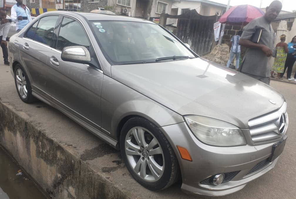 vershauto's tweet photo. New whip alert 
Brand:- Mercedes-Benz 
Model :-C300
Year :- 2008
Condition:- locally used 
Transmission:- automatic 
Price :-, 2,700,000
Location:-ikeja,Lagos. 
Contact(call or WhatsApp):-09025251789
#ikejacars #vershautos #vershcars #vershcleancars #trusteddealership https://t.co/RAgeuATqAP
