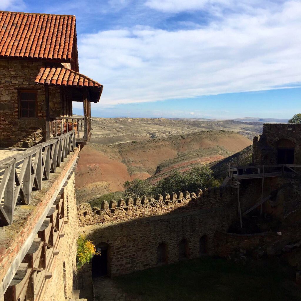 SilkMinimalist's tweet photo. A part of David Gareja Monastery Complex open for sightseeing. #georgia #davidgareja #orthodoxmonasteries #sacralarchitecture #architecturephotography #weekendtravels #hikingadventures https://t.co/lkJmNM7USM