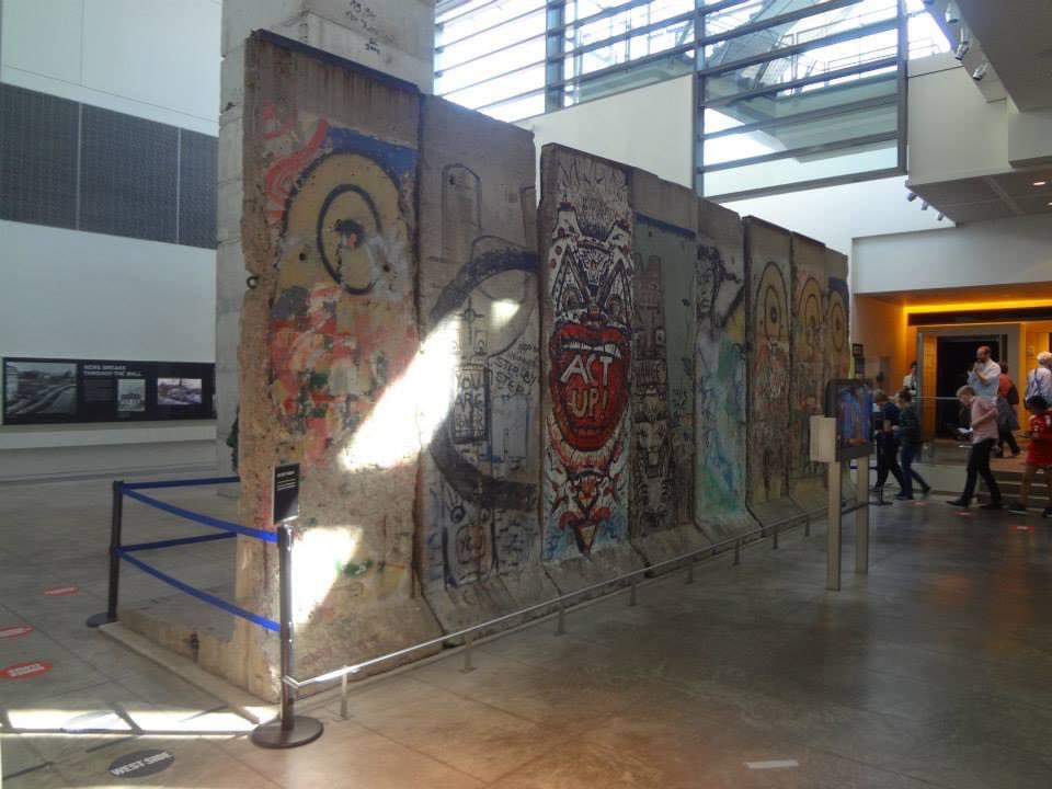 JasonCvancara's tweet photo. 31 years ago today this wall came down. Unfortunately, 31 years later, a lot of people don’t even remember it was up. #HistoryWillRepeatItself https://t.co/wl3wOXZuET