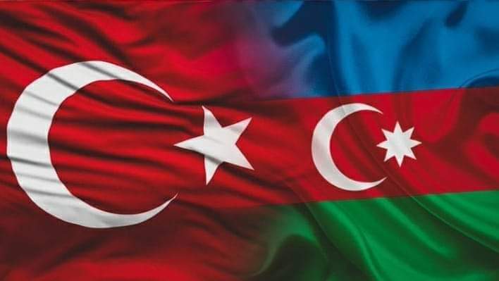 Azerbaycan ermenilerden Karabağ'ı geri aldı ve buruk bir güne tebessümle uyandık.

"Azerbaycan'ın sevinci bizim sevincimiz, kederi bizim kederimizdir."
#Atamİzindeyiz #Karabag