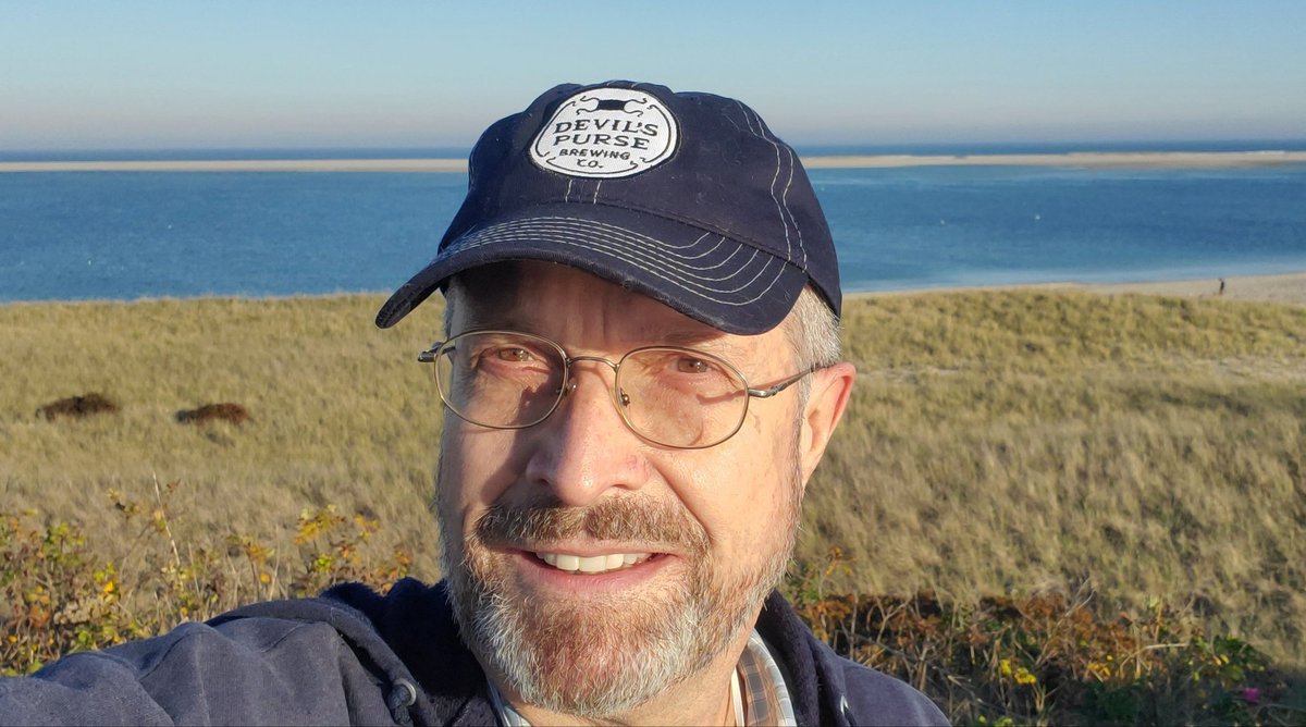 OpenChatham's tweet photo. Exactly 400 years ago (today), the Mayflower sighted Cape Cod and, from this spot, you'd have seen it sailing by, on its way to (now) Provincetown, where my ancestor, Stephen Hopkins, along with 40 others signed The Mayflower Compact .. the start of democracy in America! https://t.co/0QQV7eGNTh