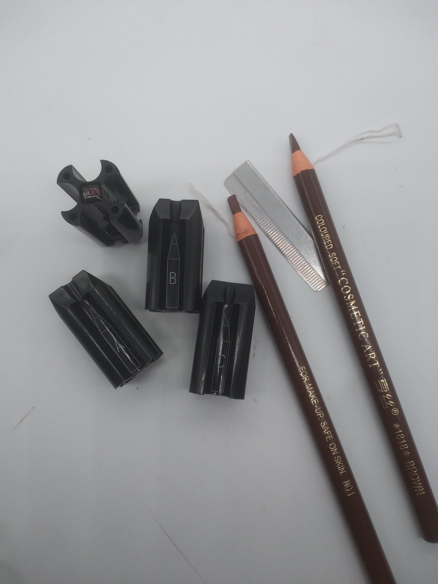 CHMicroblading's tweet image. 4  in  1  duckbill sharpener